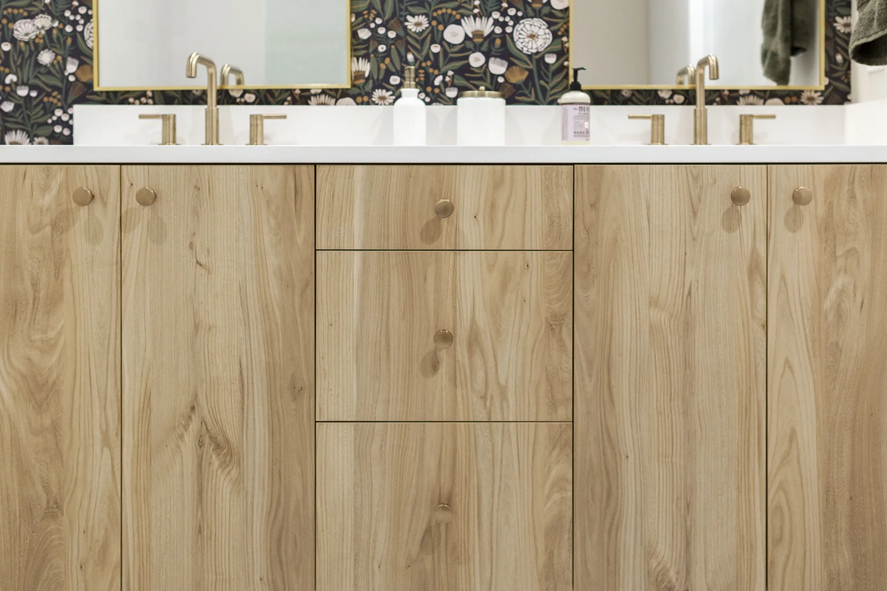 New trend materials and finishes